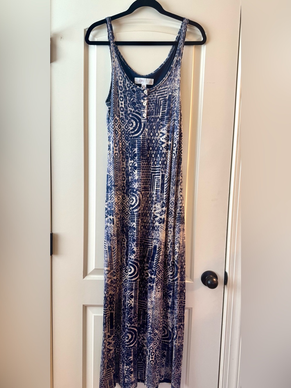 Anthropologie Lilka brand lined Blue and White Patterned Maxi Dress